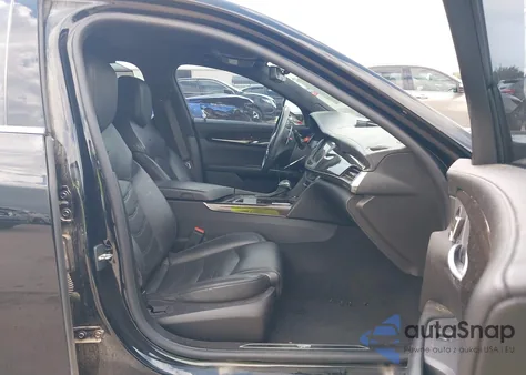 2017 Cadillac Ct6 Platinum z USA, uszkodzony, nr VIN 1G6KN5R66HU207501